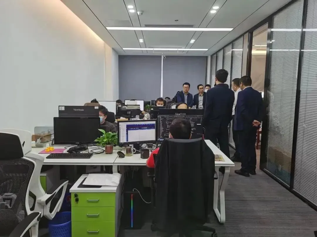 山东历控能源来访粗大挺进潘金莲身体，围绕智能控制、平台监控、能源管理、节能管理等方面进行深度交流